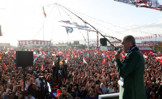 Erdoğan: ‘Petrolümüz Erzurum dut pekmezi kıvamında’