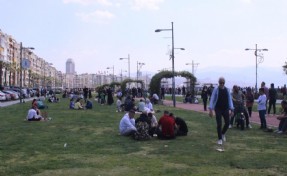 İzmir’de bahar havası