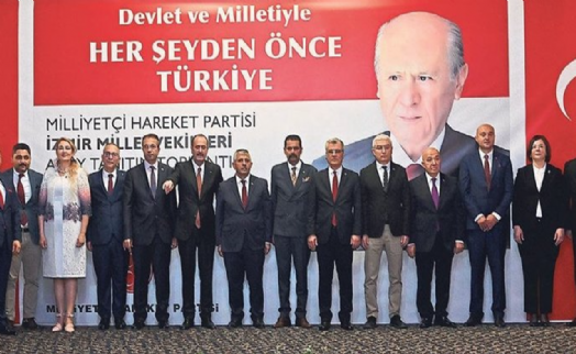 MHP'li adaylar sandıkta oylarını kullandı