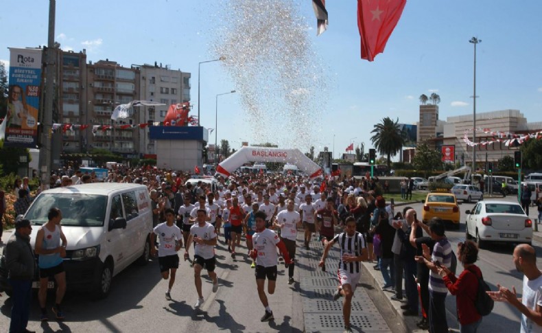 Karabağlar'da 19 Mayıs coşku ile kutlanacak