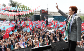 Akşener'den Erdoğan'a; Mezar kazarken petrol bulmuş…