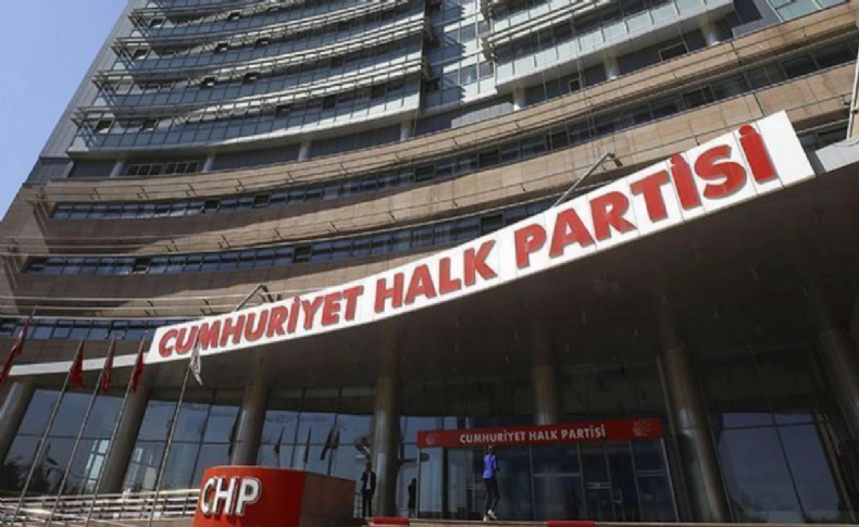 CHP Genel Merkezi'nde seçim gecesi hazırlığı: Balkon yok, platform kuruldu