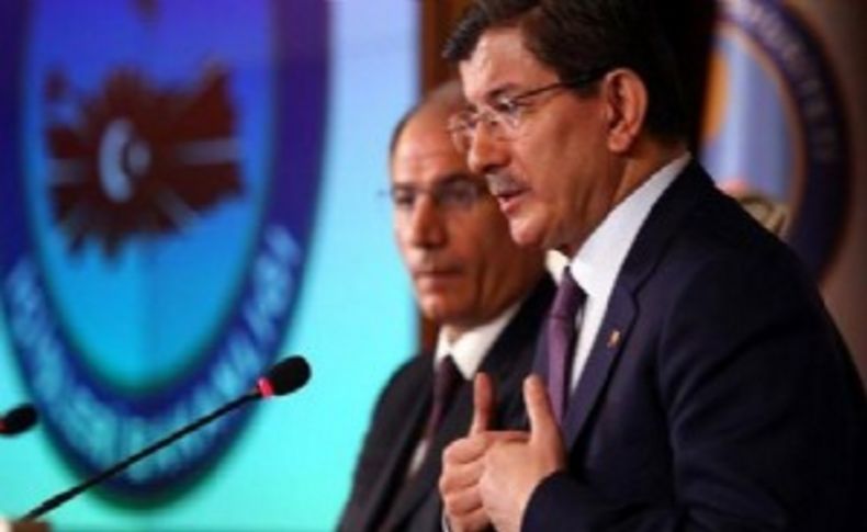 Davutoğlu: Tehcir insanlık suçudur... Ala: 'Biz tehcir yaptık'