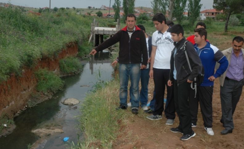 2 gündür kayıp oğlunun cesedini kanalizasyonda buldu