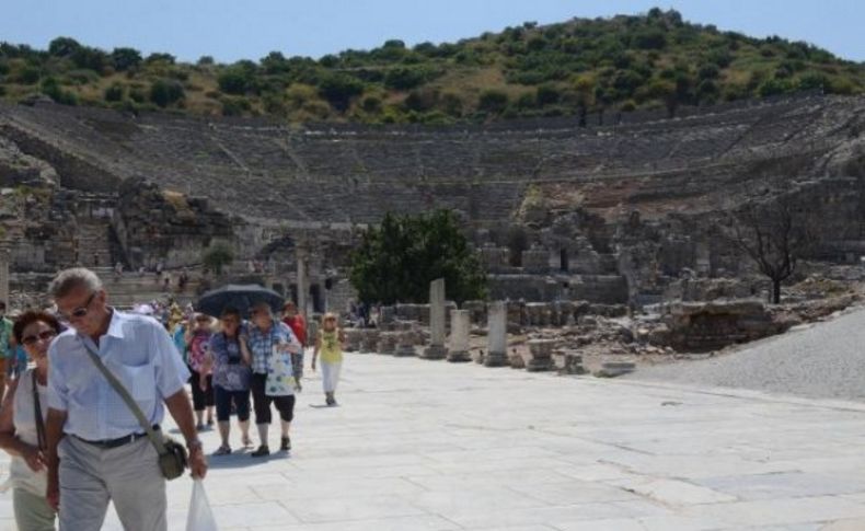 Turizmi tanıtım ve çeşitlilik kurtarır