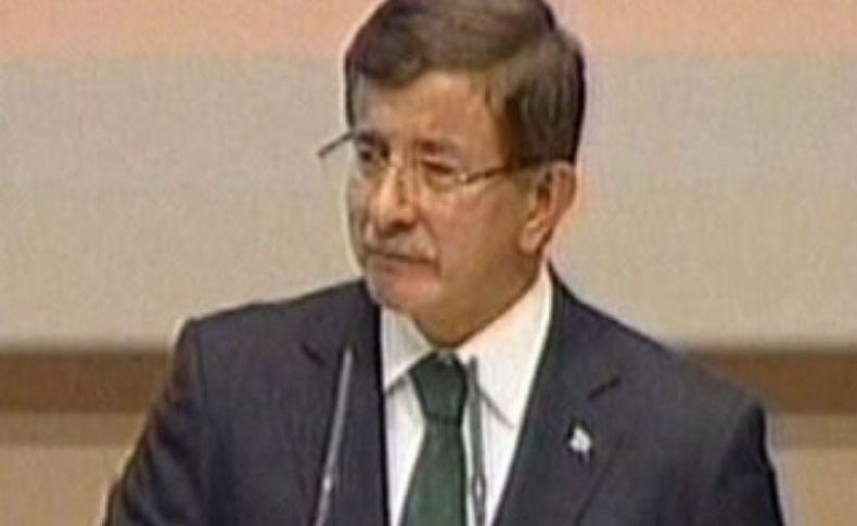 Davutoğlu ağladı ağlattı