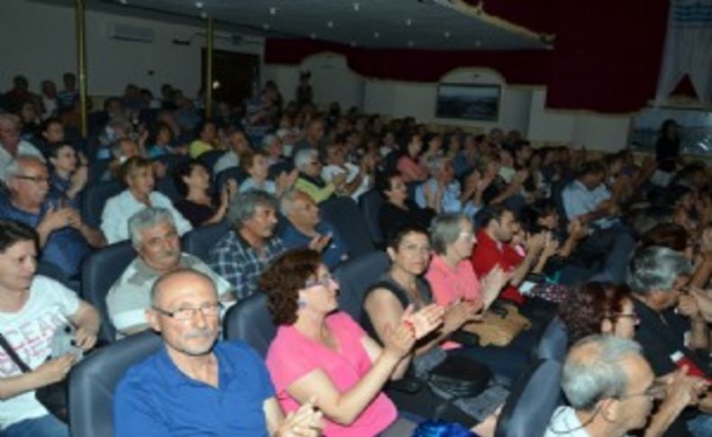 Mahzuni sevdalıları Foça'da buluştu