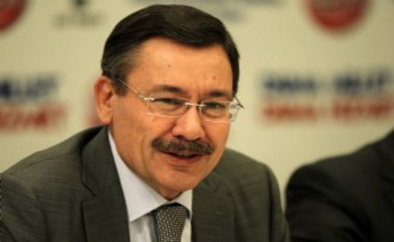 Melih Gökçek'ten flaş açıklama: 'Bize emir verilir...'