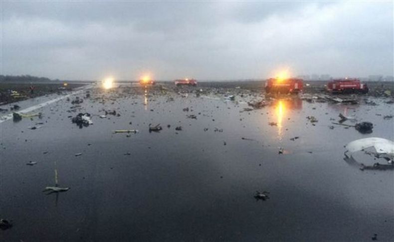 Rusya'da uçak düştü: Çok sayıda ölü var