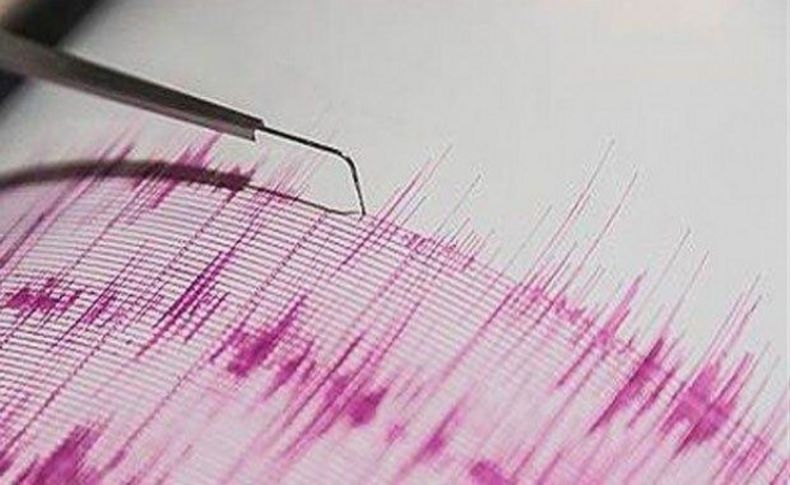 İzmir'de korkutan deprem!