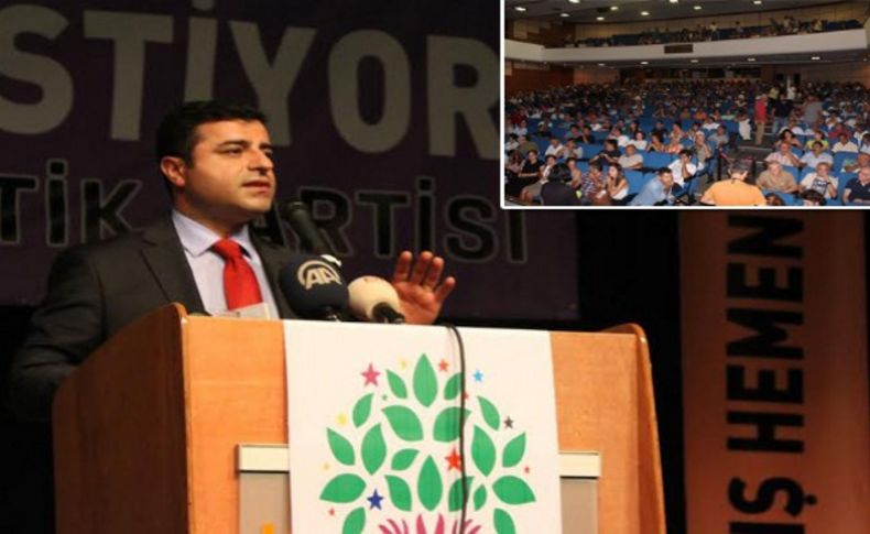 Demirtaş'tan İzmir'de  Barış Toplantısı'nda mesaj seli