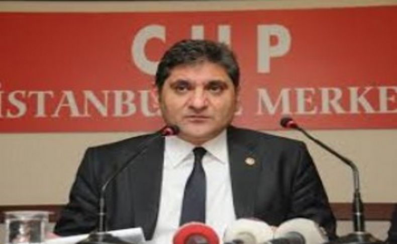 CHP ilçe örgütüne baskın iddiası