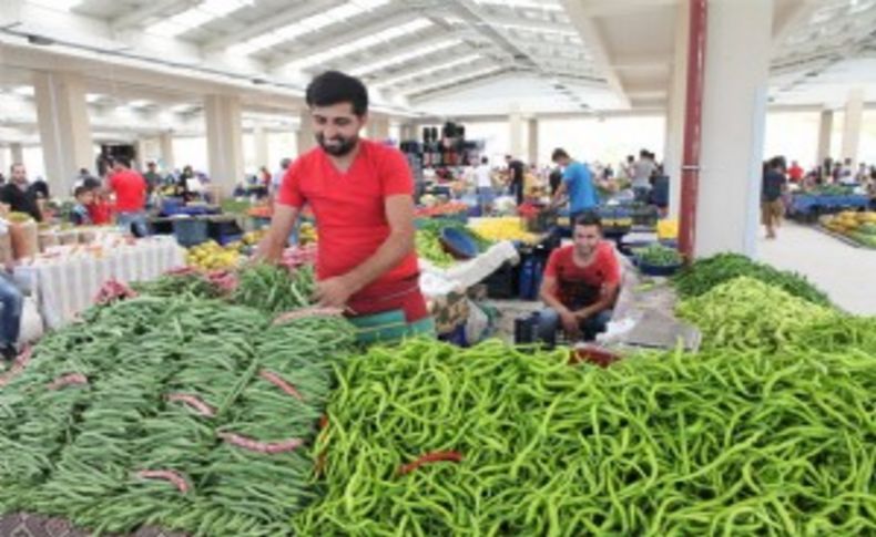 Çamkule Pazaryeri’nde tezgahlar kuruldu