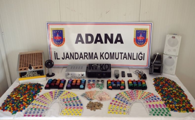 Adana'da kumar operasyonunda 102 suçüstü yakalandı