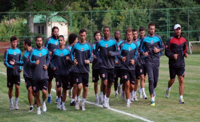 Adanaspor, ikinci etap kamp için Kartepe’de toplandı