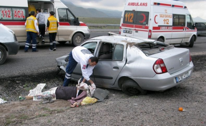 Aksaray'da trafik kazası: 1 ölü, 3 yaralı