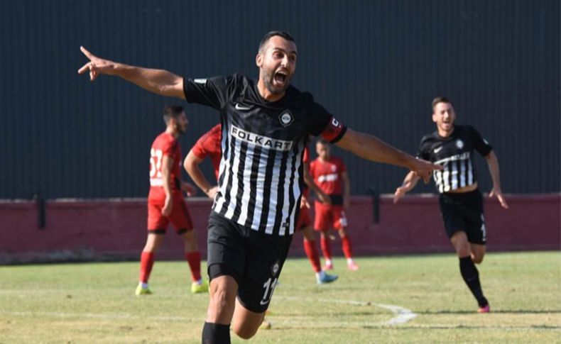 Altay'ı eski futbolcuları sırtladı