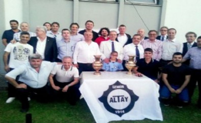 Altay'ın adresi Buca