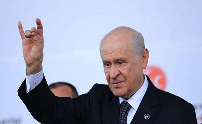 Bahçeli: FETÖ'nün siyasi ayağı da gündeme gelmelidir