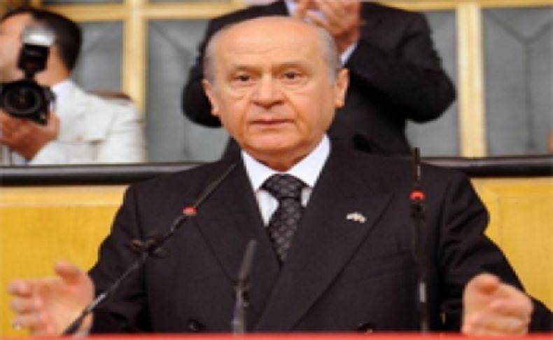 Bahçeli'ye yok ama o müdüre var!