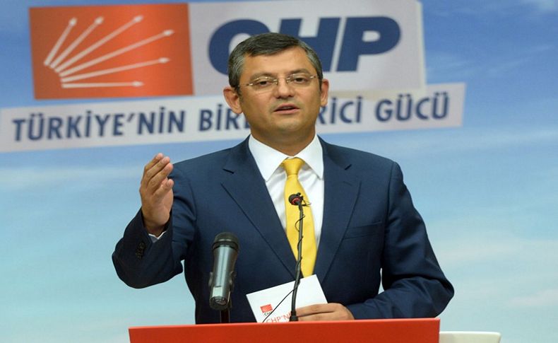 Bakan Akar’dan CHP’li Özel hakkında suç duyurusu