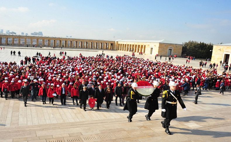 Balçovalı çocuklar Başöğretmen’e gittiler