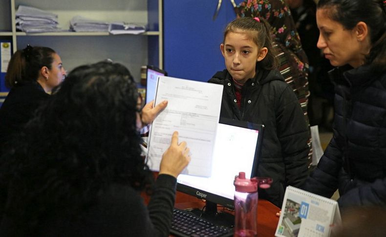 Başarılı öğrencilere Buca’dan destek