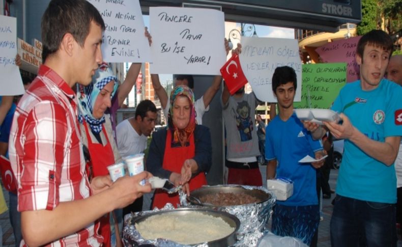 Başbakan'ın hemşehrilerinden tencere tava eylemine kavurmalı tepki