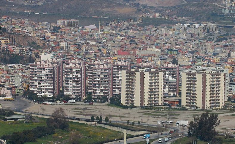 Bayraklı'da 30 yıllık sorun çözüldü, vatandaş rahatladı