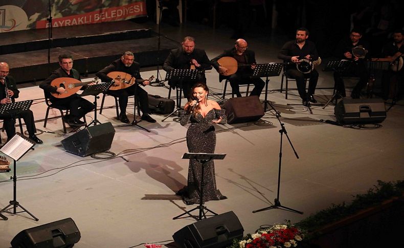 Bayraklı'da 8 Mart etkinliği düzenlendi