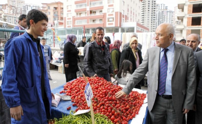 Belediye Başkanı Yaşar, pazarları denetledi