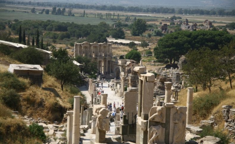 Belediye üzerine düşeni yaptı, sıra bakanlıkta