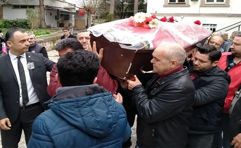 Bergama, usta müzisyen Taci Uslu’yu uğurladı