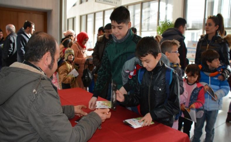 Bergamalı çocuklar Kitap Şenliğinde buluştu