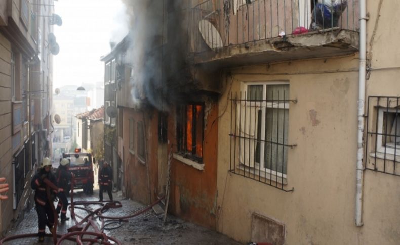 Beyoğlu'ndaki yangında can pazarı