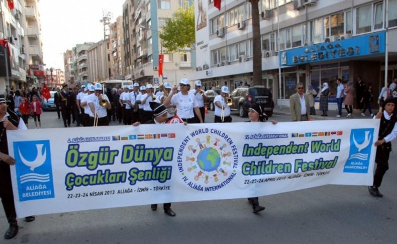 “Bi dünya çocuk” Aliağa’da buluştu