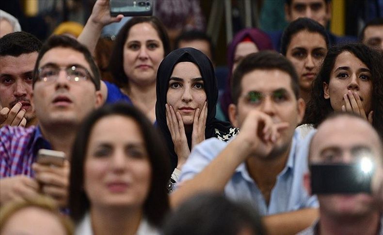 Binlerce kişi merakla bekliyordu! Başladı