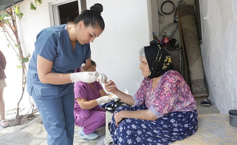 Bornova’da yaşlılara özel hizmet