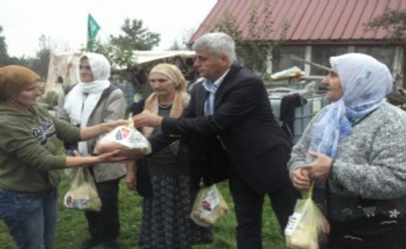 Boşnak ailelere kurban yardımı