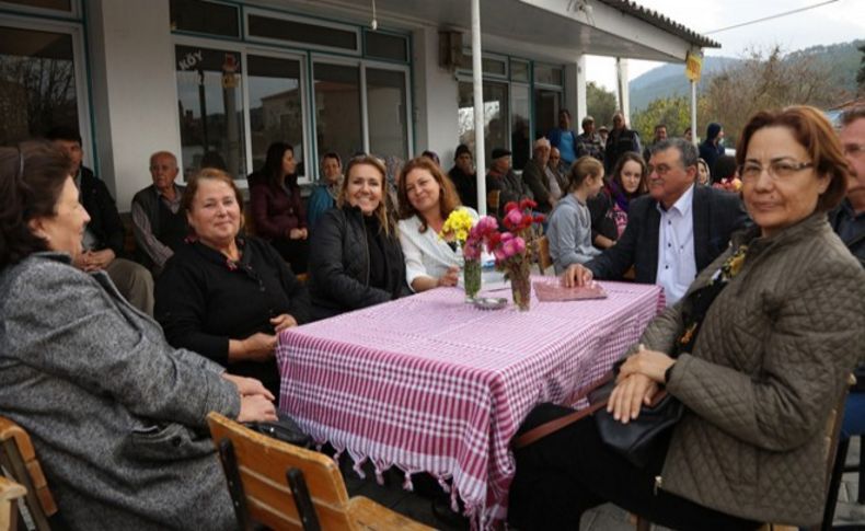 Bu kahvehane kadınlara da açık