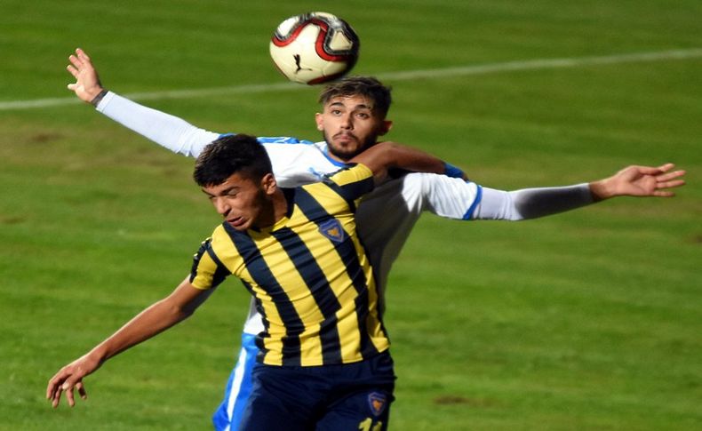 Bucaspor Karacabey'e patladı