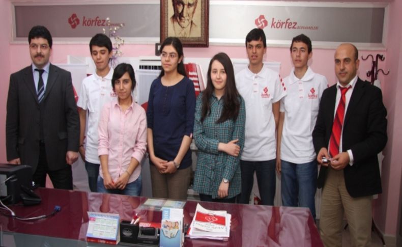 Burdur Körfez Dershanesi’nden 23 Türkiye derecesi