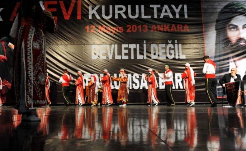 Büyük Alevi Kurultayı 'Çözüm Süreci' başlığı ile toplandı