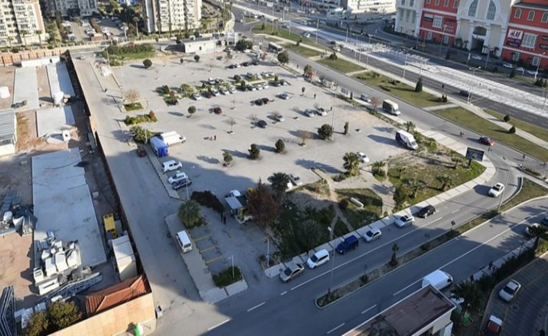 Büyükşehir, İzmir’in göbeğinde doğadan bir parça kuruyor