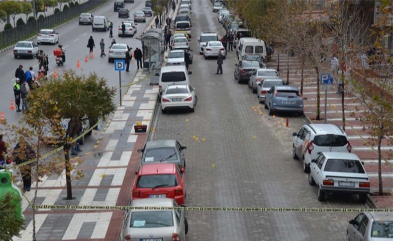 Cadde savaş alanına döndü: 6 yaralı, 8 gözaltı