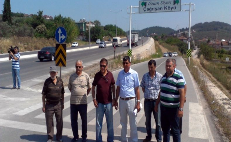 Çağrışan köyü çıkış yolu istiyor