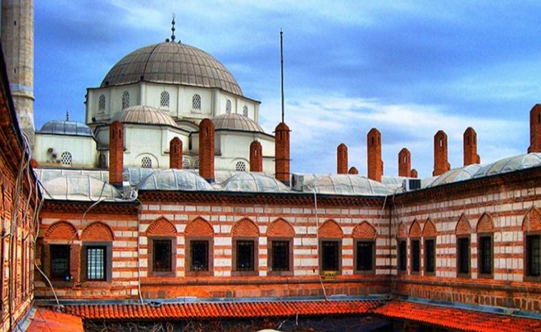 İzmir’i kahreden ‘duyuru skandalı’na Diyanet’ten açıklama