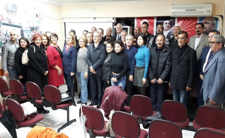 CHP Karşıyaka'da eğitim çalışması