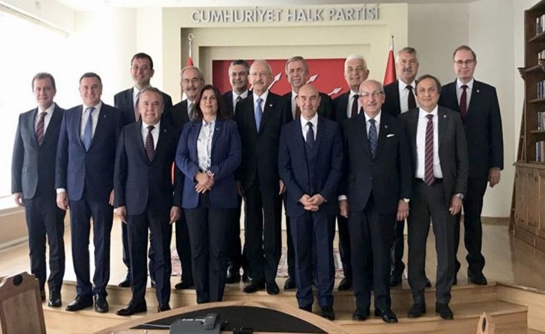 CHP'li 11 büyükşehir belediye başkanından ortak açıklama