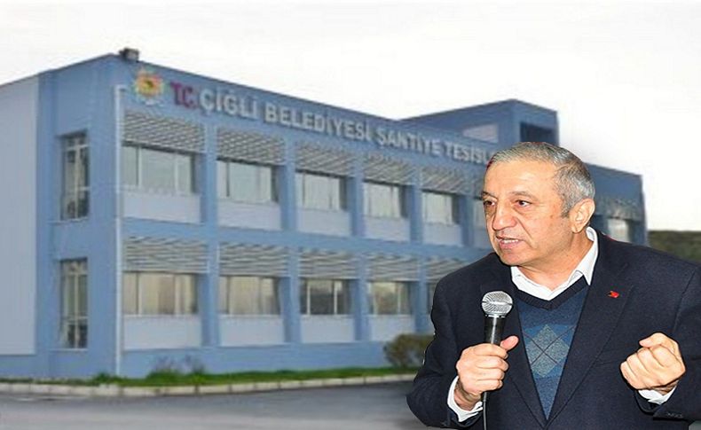 Çiğli Belediyesi'nde gergin anlar: Atın bunları dışarı